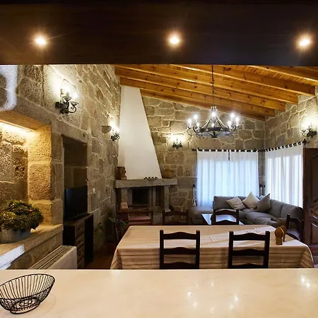 Casa Do Combro *